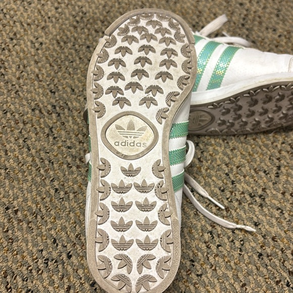 Adidas Samoa - Picture 2 of 3